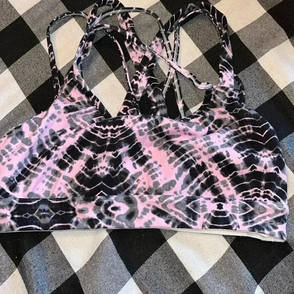 VICTORIA SPORT tye dye sports bra size small S
